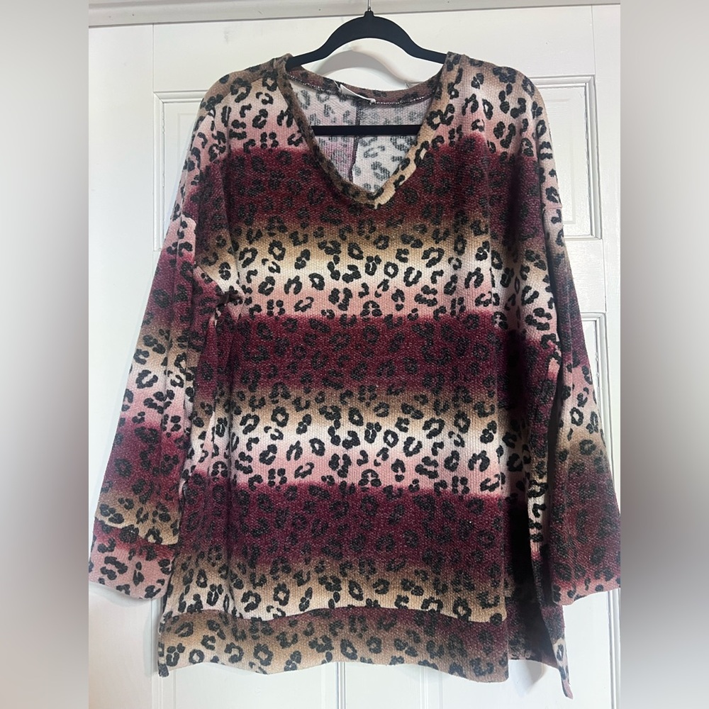 Zenana Multicolor Leopard V-Neck Top